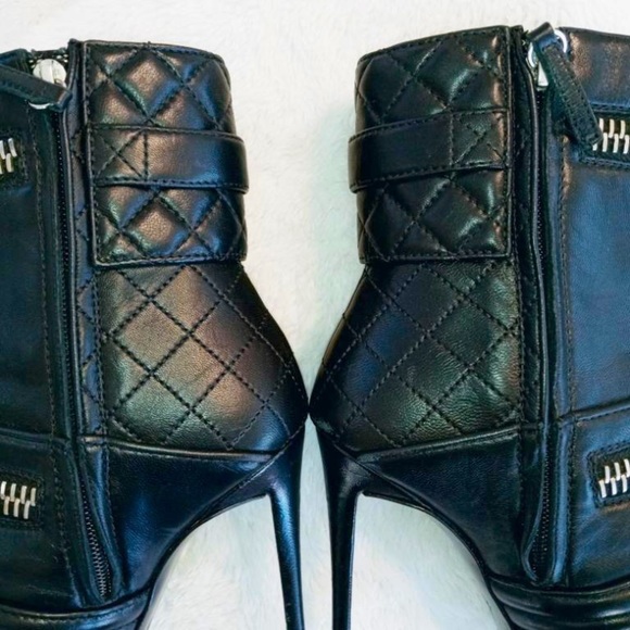 🌹Sold!🌹Giuseppe Zanotti Black Leather Stiletto Boots. Size 6 Like New !! ✨ - Picture 6 of 8